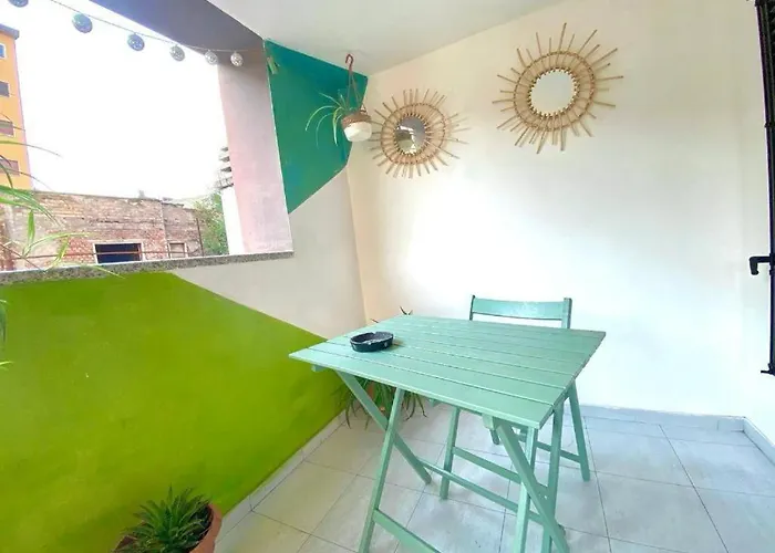 Conte Rosso House V&l, Con Doppia Ampia Terrazza, Vista Coorte Interna, Vicino A Metropolitana M2 Lambrate