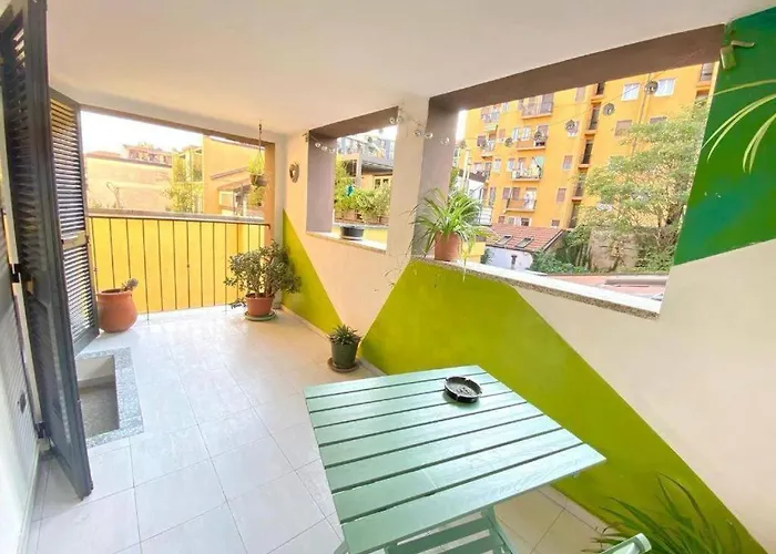 Apartment Conte Rosso House V&l, Con Doppia Ampia Terrazza, Vista Coorte Interna, Vicino A Metropolitana M2 Lambrate *