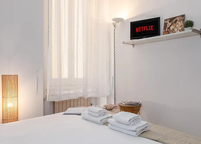 Elegant And Stylish Design In Brera Near The Metro Apartmán Milán