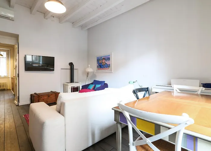 Custodi Premium Tra Navigli E Bocconi Appartamento *