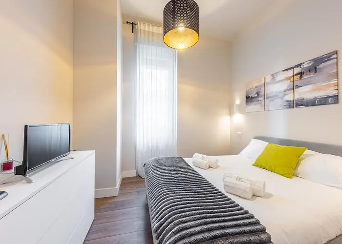 Lovely - 10min Duomo-centrale Fs 아파트