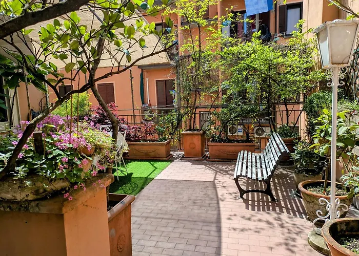 Alma Vacation In The Centre, Big Terrace