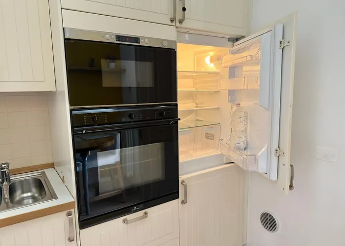 Gioire - Duomo 4 Metro Stops - Near Olympic Village *