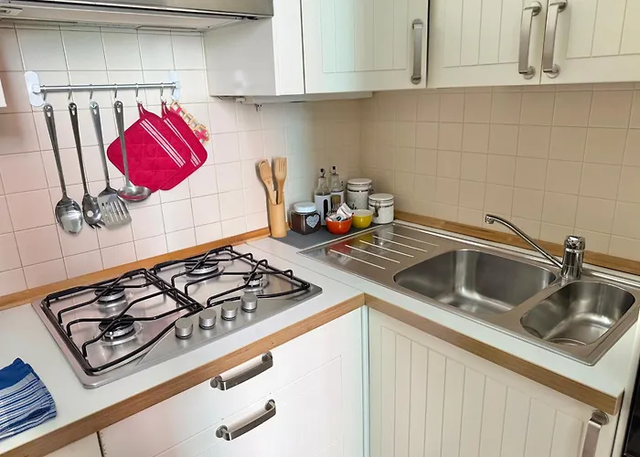 Апартаменты Gioire - Duomo 4 Metro Stops - Near Olympic Village *