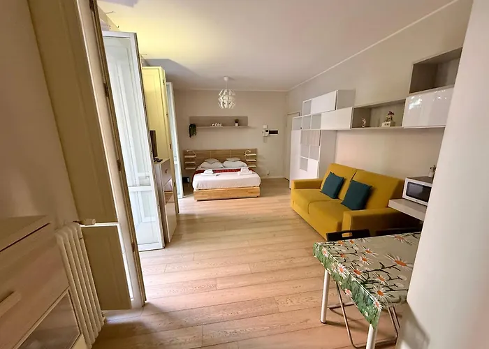 Апартаменты Gioire - Duomo 4 Metro Stops - Near Olympic Village Милан