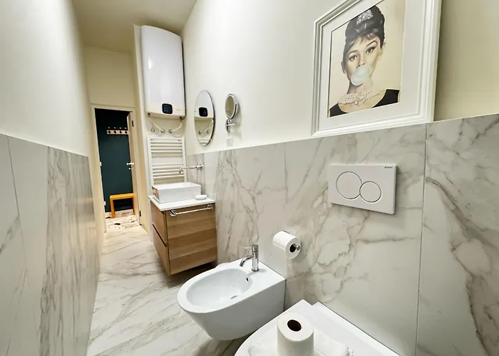 Kibilu - Via Bruzzesi Milán