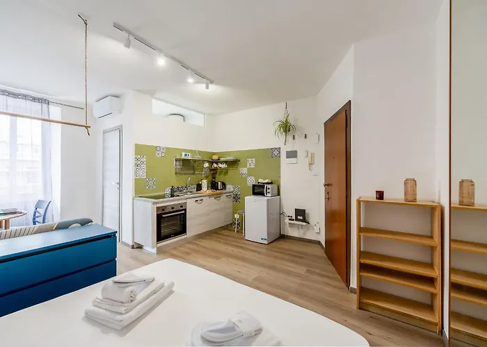 235 - Viale Monza By Innstay דירה