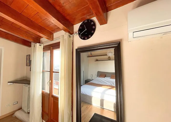 Apartamento The Urban Nest 2, Spacious, Wifi And Near The Red Metro *