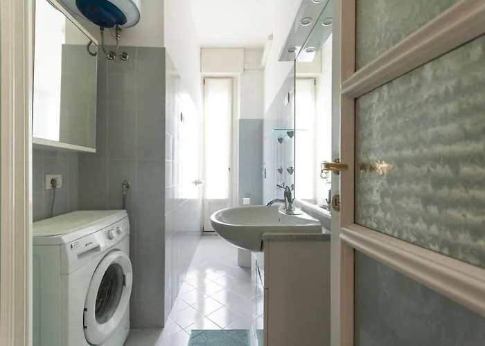 Youhosty - Juvara 11 * Milano