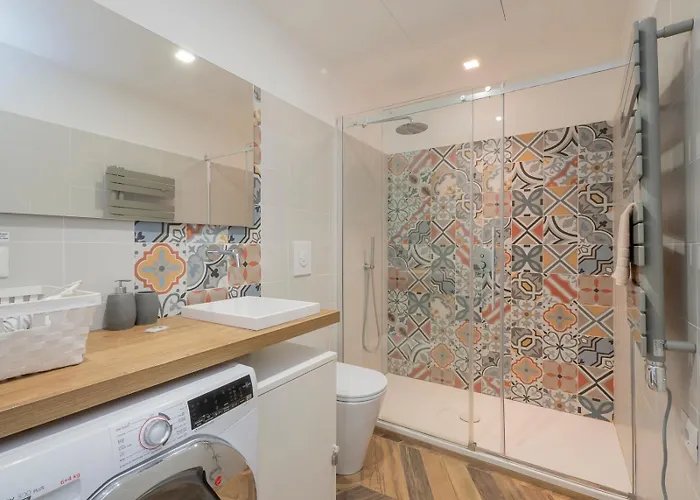 I-host - Agnesi 15 Apartman *