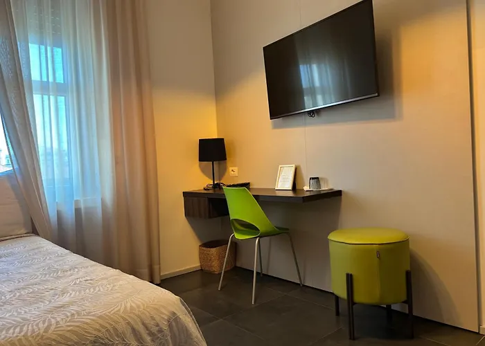 Enjoy Garden - Flavio Baracchini 9 - בית הארחה מילאנו