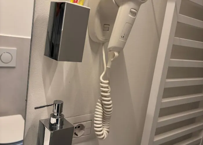 Enjoy Garden - Flavio Baracchini 9 - 3* מילאנו