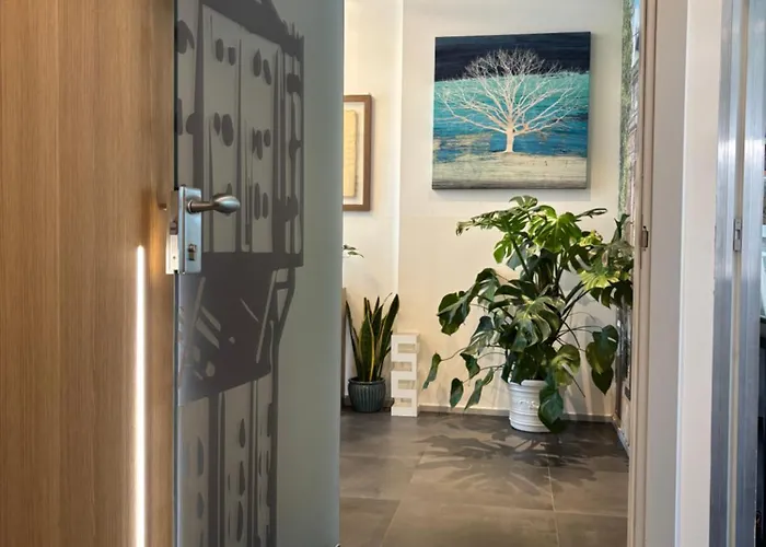 Enjoy Garden - Flavio Baracchini 9 - בית הארחה 3*