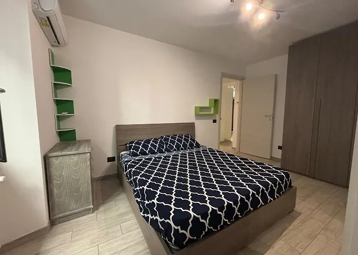 2 Bedroom In Porta Venezia * 밀라노