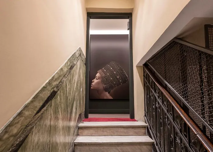 Stunning Cupola Apt-steps From San Babila & Duomo *