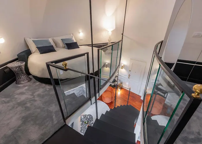 Lejlighed Stunning Cupola Apt-steps From San Babila & Duomo *