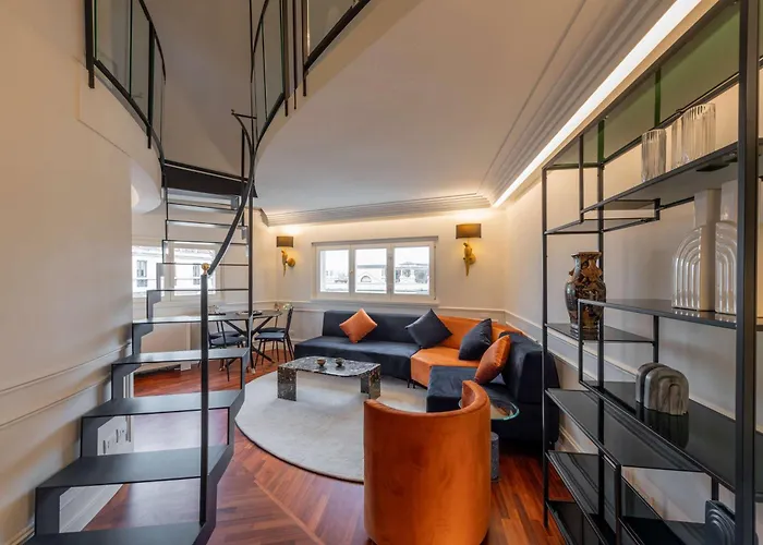 Stunning Cupola Apt-steps From San Babila & Duomo ميلان
