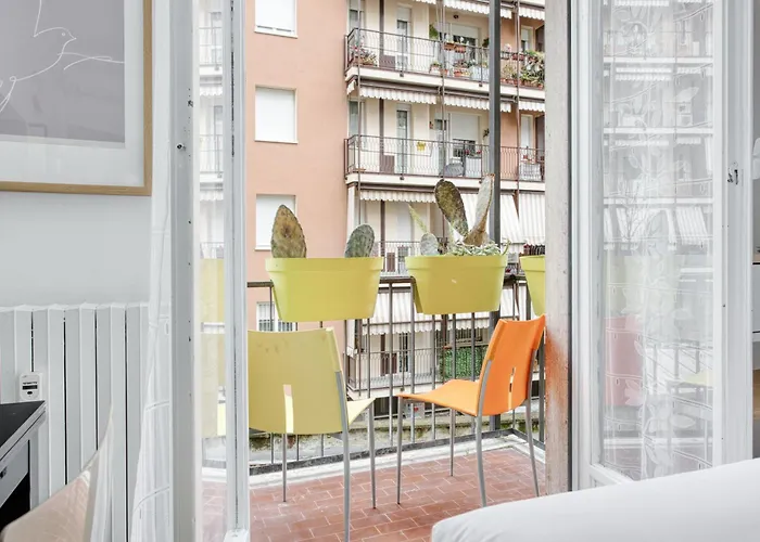 Joivy Stylish Double Near Metro Station * 밀라노