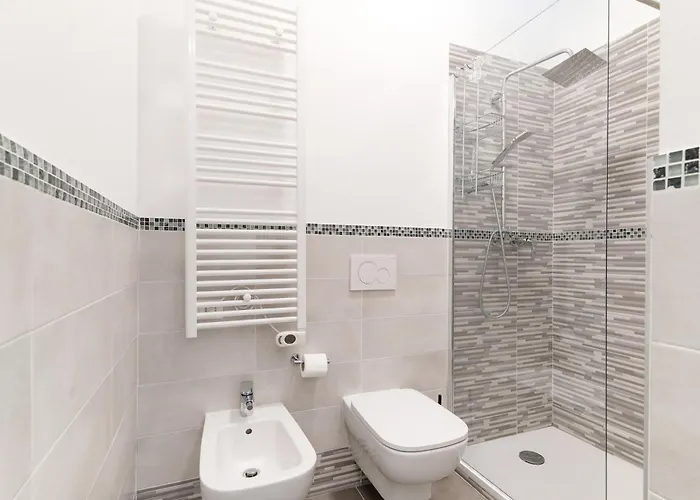 Porta Romana - Luminoso Bilocale Lejlighed *