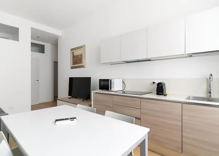 Lejlighed Porta Romana - Luminoso Bilocale