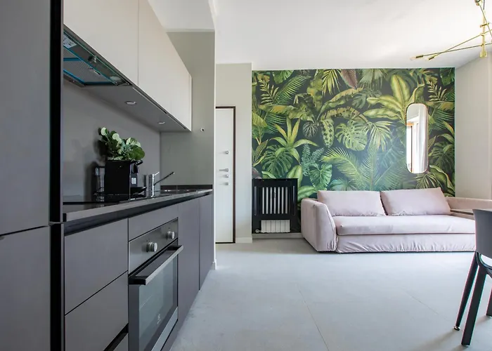 Lauria In Милан