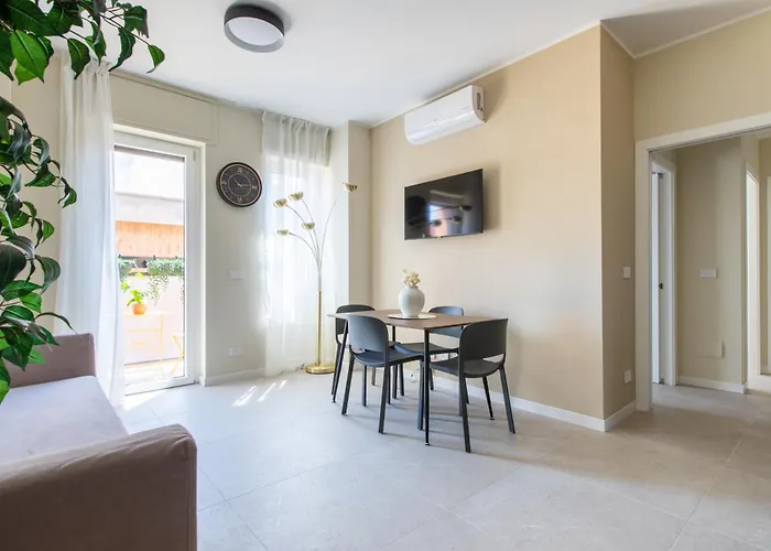 Апартаменты Lauria In *