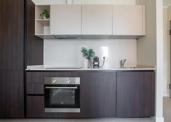 Lauria In * Милан