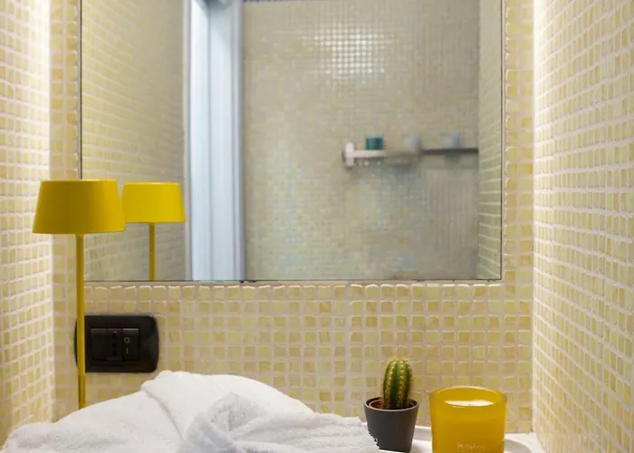 Solari Apartment, Fashion Street * 米兰