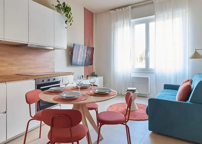 Giulio's Hideaway - Close To Station Feriehus *