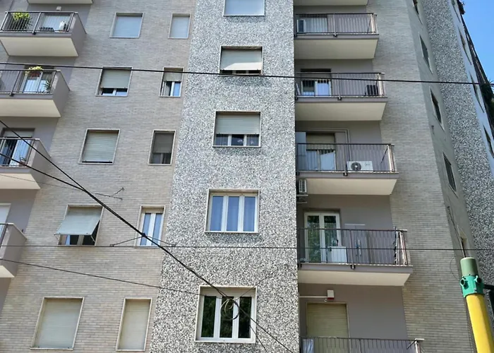 Trilocale Con Vista E Due Bagni Vicino Citylife Milano