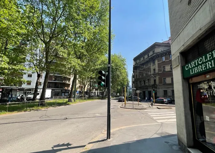 Trilocale Con Due Bagni M5 Citylife Skynest Daire *