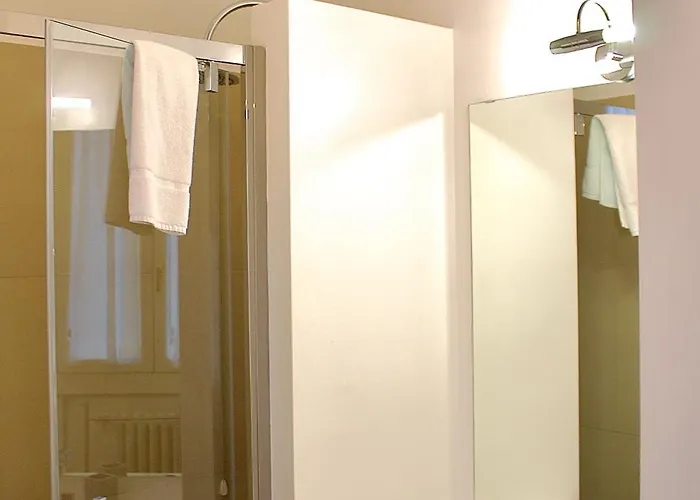 Urban Domus, Palazzo Durini Duomo, * Milano