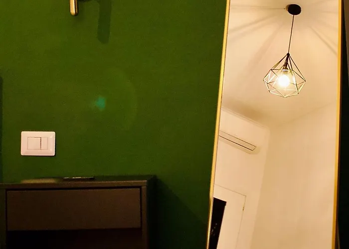 Urban Domus, Palazzo Durini Duomo, *