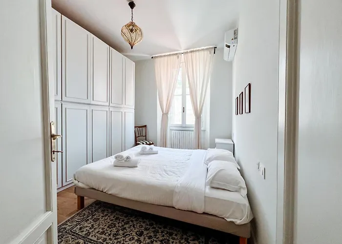 Villoresi - Large Flat Navigli, Apartmán Milán