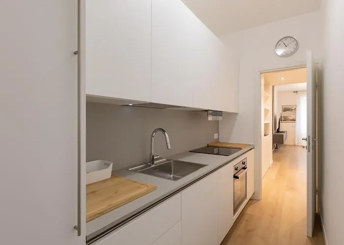 Cozy And Modern Two Bedrooms Parco Sempione - Mirable Pm Apartmán
