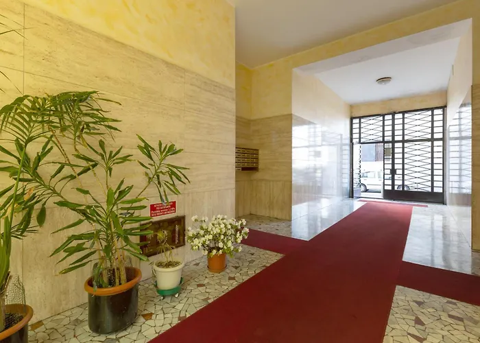 Cozy And Modern Two Bedrooms Parco Sempione - Mirable Pm *