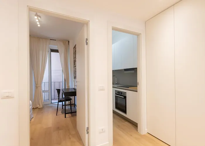 Cozy And Modern Two Bedrooms Parco Sempione - Mirable Pm Apartmán *