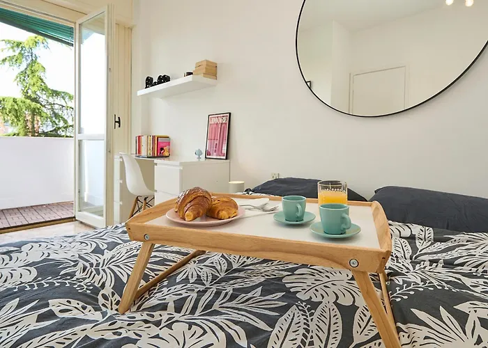 San Siro - Duomo Super Cozy & Close To Subway 아파트