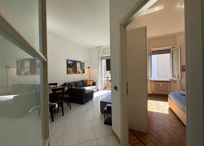Bright With Balcony In Corso Xxii Marzo Daire