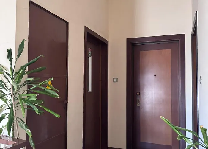 Apartment Bright With Balcony In Corso Xxii Marzo *