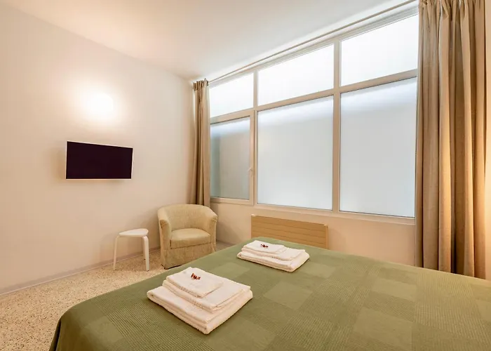 Navigli Center Apartmán *