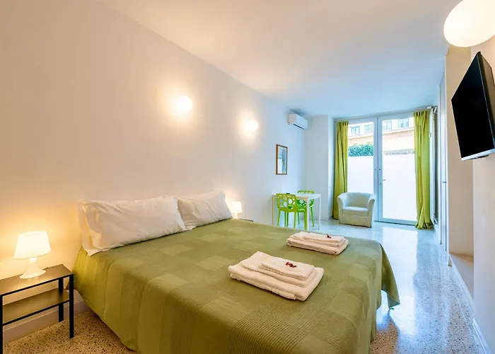 Navigli Center * Milán