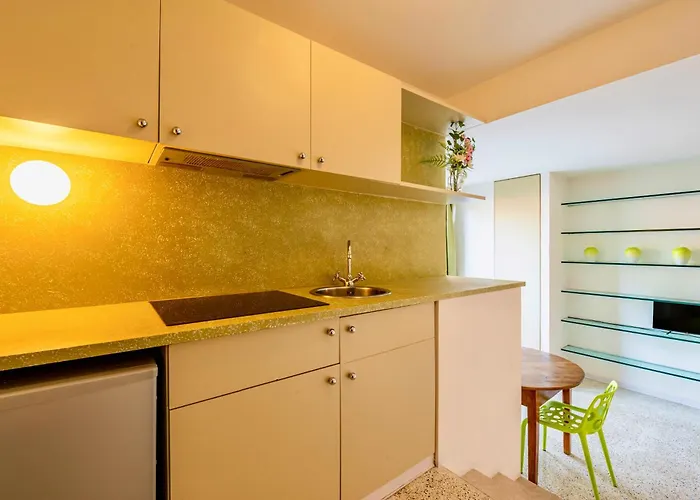 Navigli Center Apartmán *