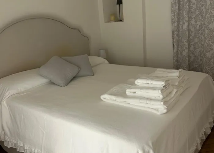 Bilocale Red House - Two Red House, Cosy Flat Apartmán Milán