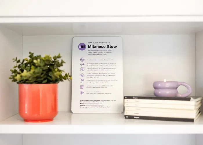 The Milanese Glow - Bocconi Prada Ieo Area Milan