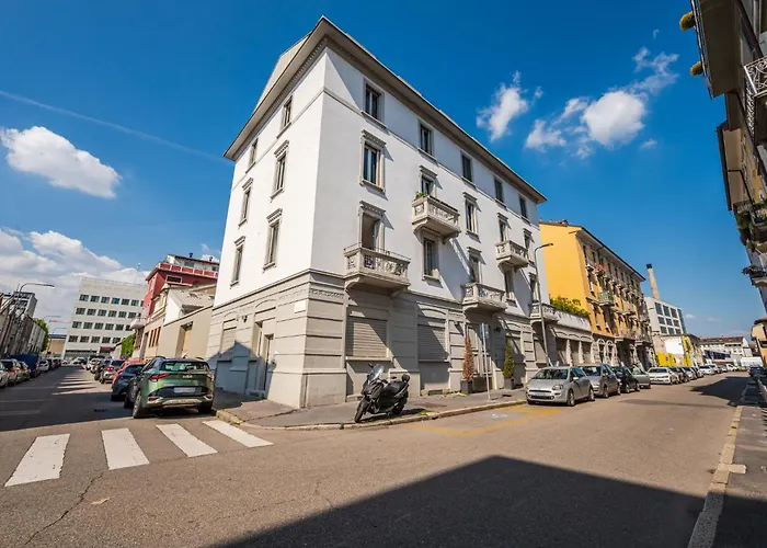 Apartment The Milanese Glow - Bocconi Prada Ieo Area