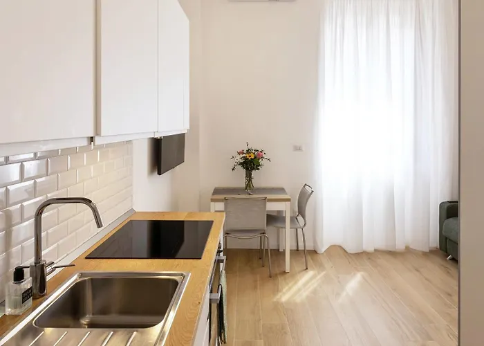 Charming Plana * Milan