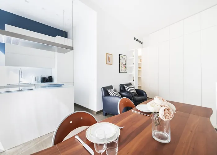 Easylife - - Carcano 10 - Life Μιλάνο