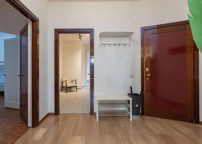 I-host Luxury - Cherubini 6 * Milán