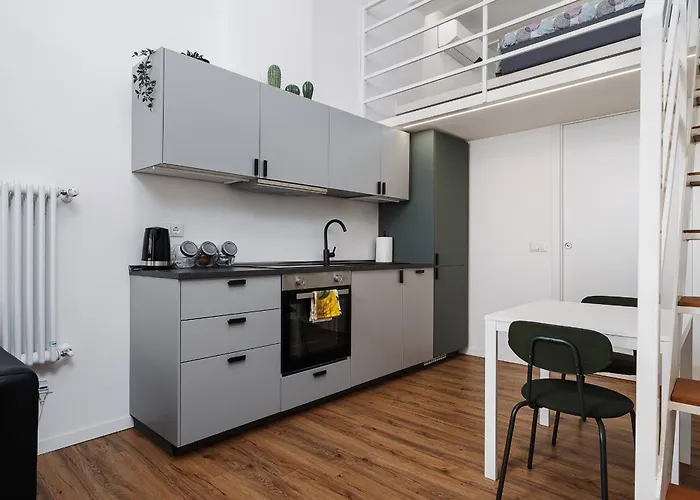 New - Loft 4 Pax - 50m From Metro - Private Entry Милан